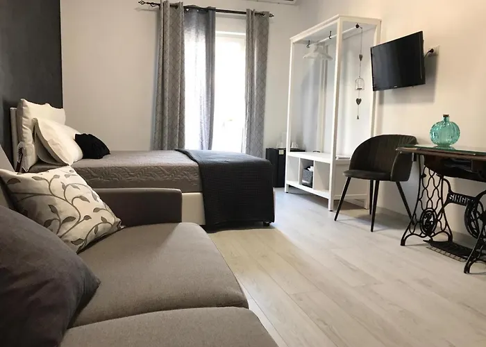 ベッド・アンド・ブレックファスト Le Stanze Al Centro 3*